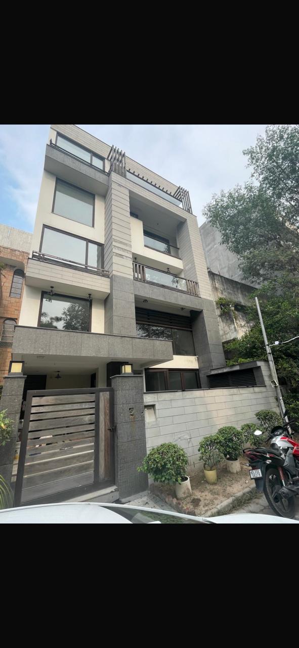 Main view of Farmhouse